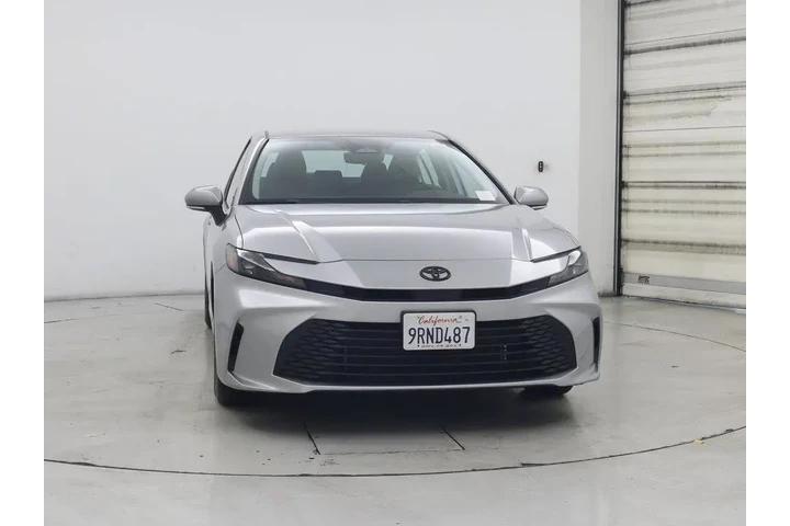 $29998 : Toyota Camry 2025 LE 4dr Sed image 5