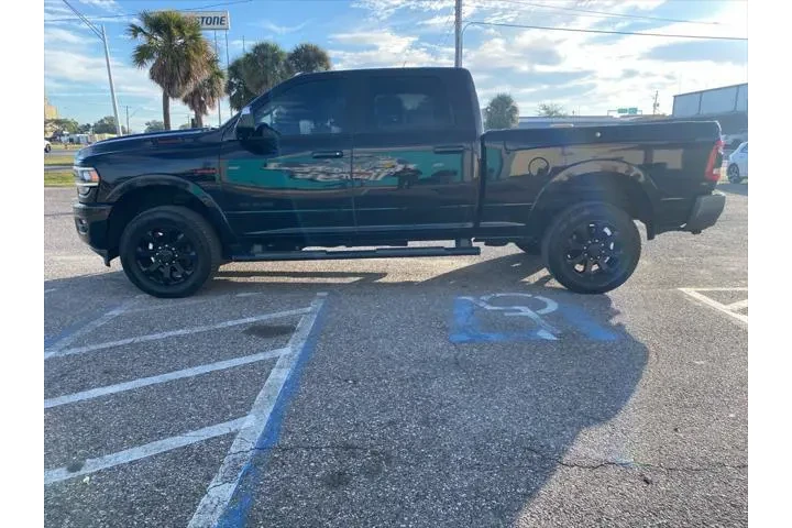 $39432 : Ram 2500 2019 4x4 Laramie 4d image 6