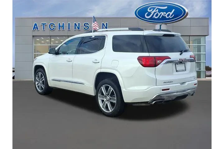 $19000 : GMC Acadia 2019 4x4 Denali 4 image 7
