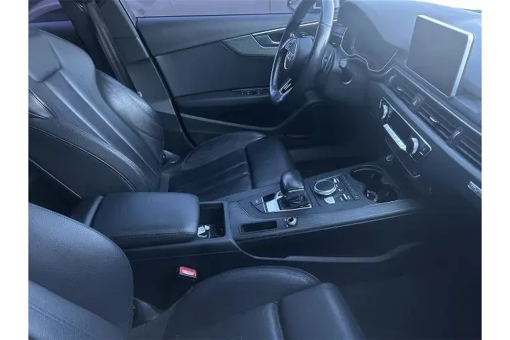 $14995 : Audi A4 2017 AWD 2.0T quattr image 9