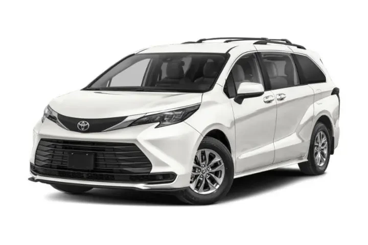 $38990 : Toyota Sienna 2025 LE 8-Pass image 1
