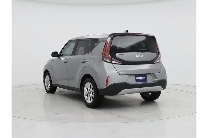 $16998 : Kia Soul 2024 LX 4dr Crossov image 2