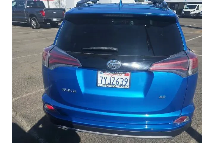 $19500 : Toyota RAV4 2017 SE 4dr SUV image 7