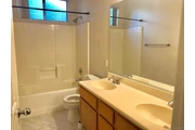 $2495 : BELL GARDENS CASA $2495 thumbnail