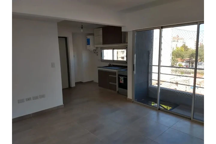 $300000 : Alquiler de Departamento Mono image 4