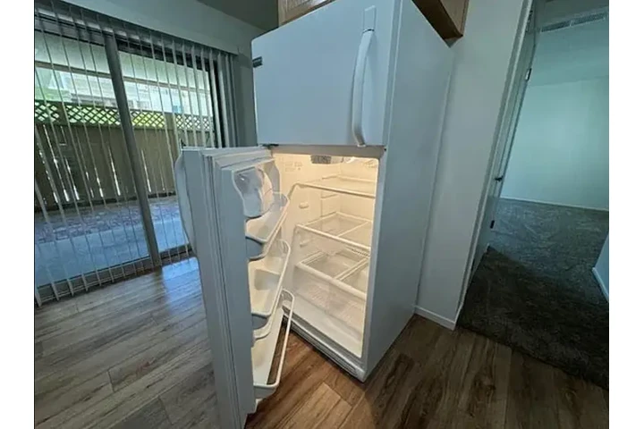 $1100 : Cama luminosa Atascadero CA image 4