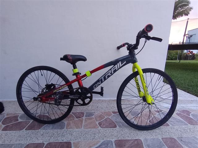 $650000 : Bicicleta BMX niños mini GOLD image 3