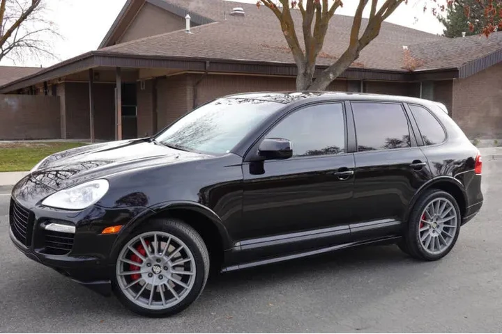 $17990 : 2009 Cayenne Turbo S image 2
