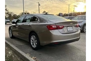 $21798 : Chevrolet Malibu 2025 LT 4dr thumbnail