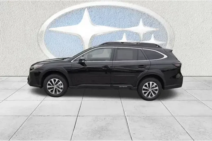 $31990 : Subaru Outback 2025 AWD Prem image 5