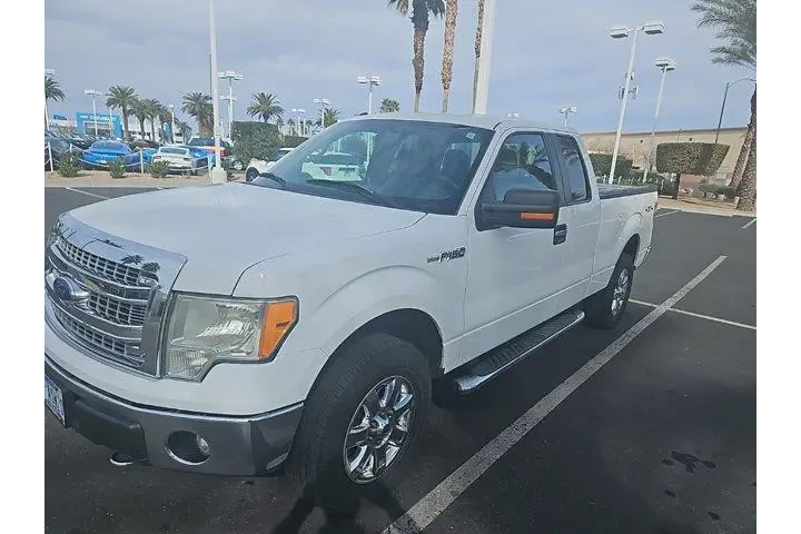 $17451 : Ford F-150 2013 4x4 XLT 4dr image 1