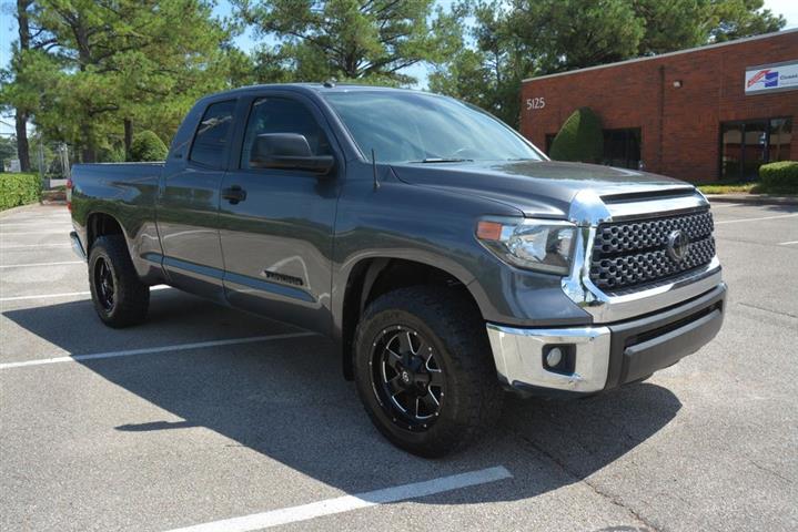 2019 Tundra SR5 image 5