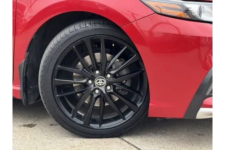 $25826 : Toyota Camry 2022 XSE 4dr Se image 3