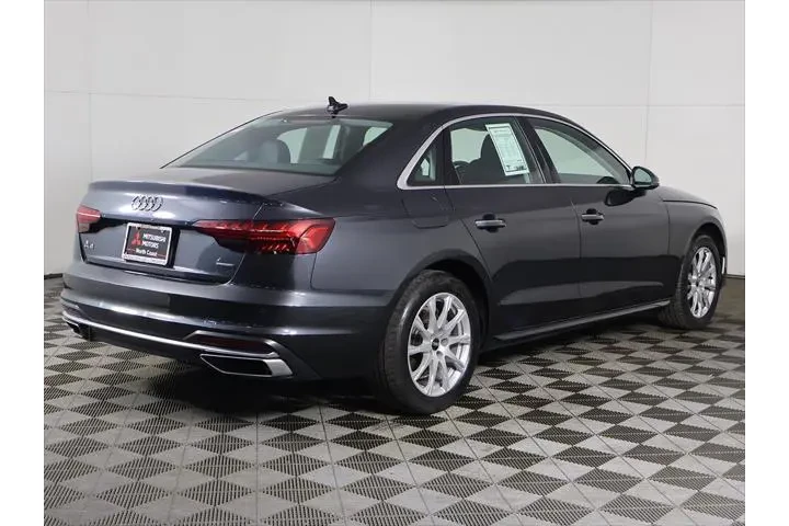 $22593 : Audi A4 2023 AWD quattro Pre image 10