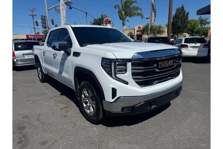 $46998 : 2025 GMC Sierra 1500 SLT image 3