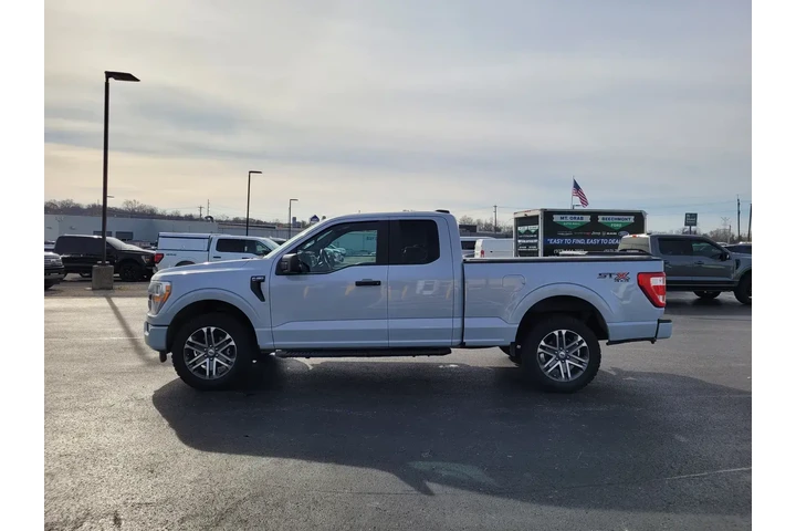 $30297 : Ford F-150 2022 4x4 XL 4dr S image 7