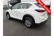$23900 : Mazda CX-5 2023 AWD 2.5 S 4d thumbnail