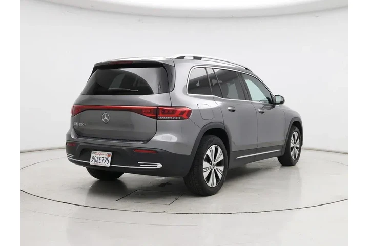 $29998 : Mercedes-Benz EQB 2023 EQB 2 image 8