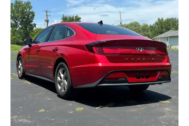 $12999 : 2021 Sonata SE image 4