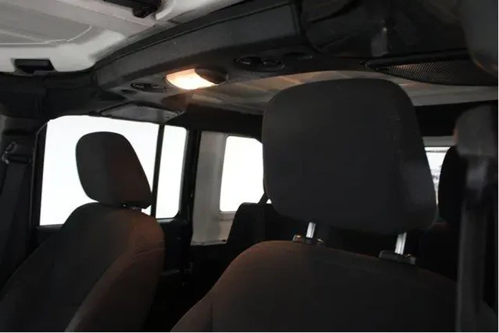 $19987 : Jeep Wrangler Unlimited 2015 image 5