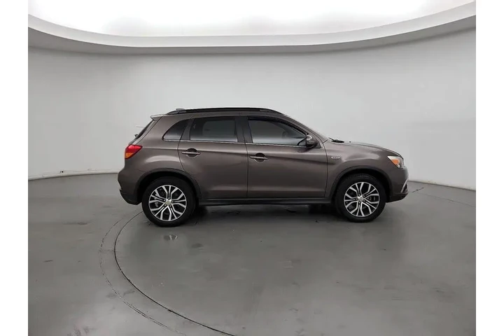 $17998 : Mitsubishi Outlander Sport 2 image 4