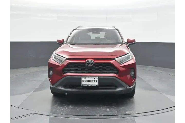 $22452 : Toyota RAV4 2021 XLE Premium image 5
