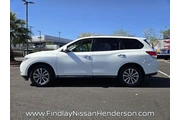 $12984 : Nissan Pathfinder 2016 S 4dr thumbnail