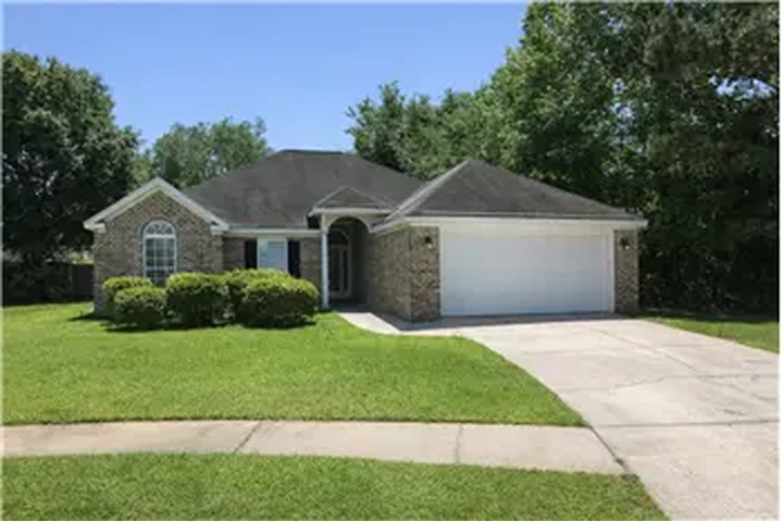 $2400 : Rental property with 4 bedro image 1