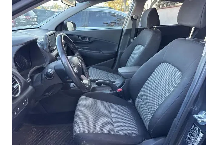 $10373 : Hyundai KONA 2018 AWD SEL 4d image 8