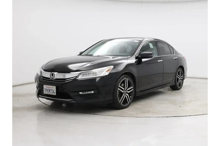 $18998 : Honda Accord 2016 Touring 4d image 4
