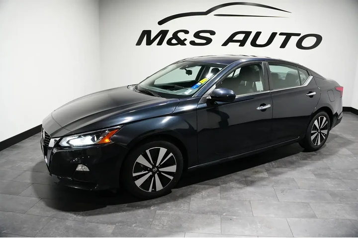 $16876 : 2021 Altima 2.5 SV image 2