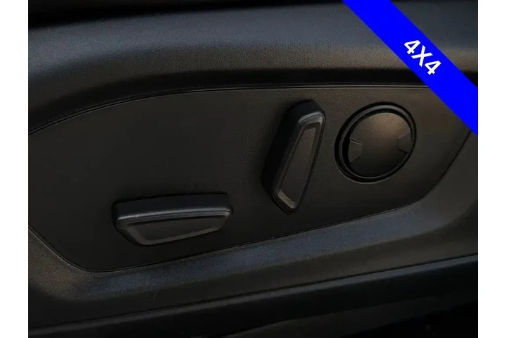 $39995 : Ford Explorer 2023 AWD ST 4d image 7
