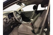 $19500 : Hyundai KONA 2023 AWD SEL 4d thumbnail