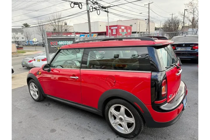 $3899 : 2010 MINI Cooper Clubman image 9