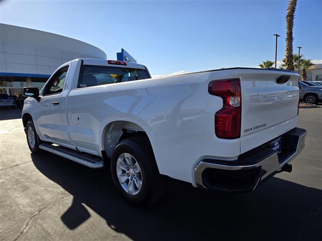 $29896 : Pre-Owned 2023 Silverado 1500 image 4