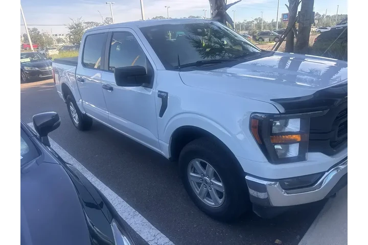 $34232 : Ford F-150 2023 4x4 XL 4dr S image 3