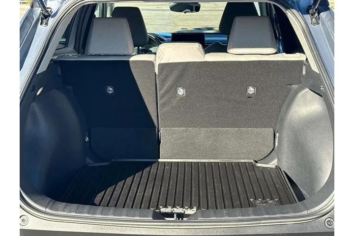 $24270 : Toyota Corolla Cross 2024 L image 7