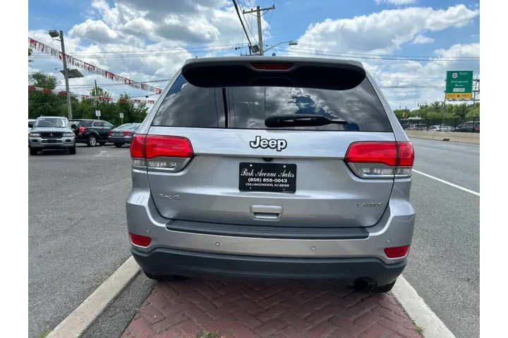 $13995 : 2018 Grand Cherokee Laredo E image 5