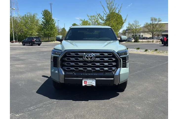 $61278 : Gold Certified 2025 Tundra Pl image 7