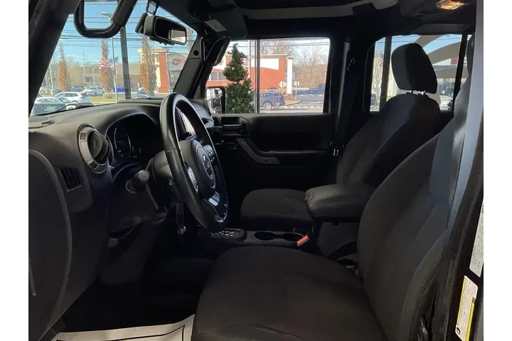 $23995 : Jeep Wrangler Unlimited 2017 image 9