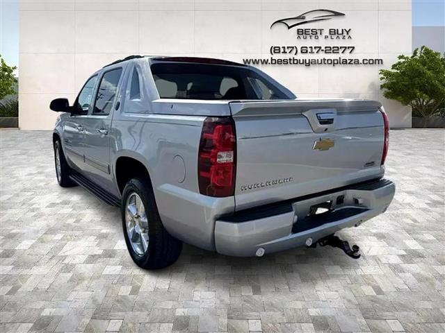 $16995 : 2013 CHEVROLET AVALANCHE BLAC image 4