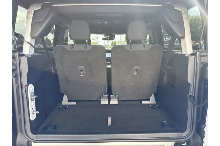 $36990 : Ford Bronco 2022 4x4 Base 2d image 2
