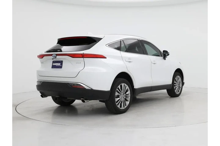 $35998 : Toyota Venza 2024 AWD XLE 4d image 8