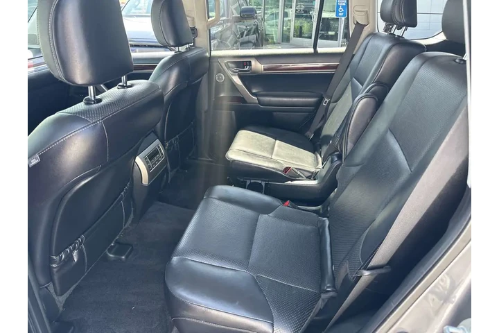 $26495 : 2017 GX 460 Luxury 4WD image 10