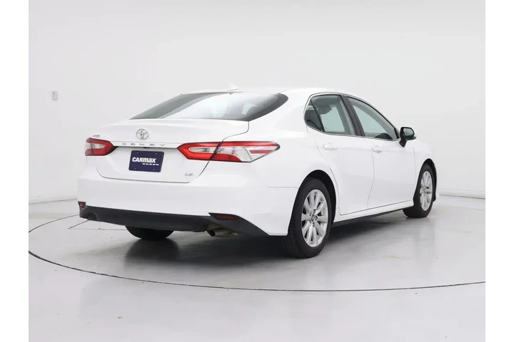 $19998 : Toyota Camry 2019 LE 4dr Sed image 8