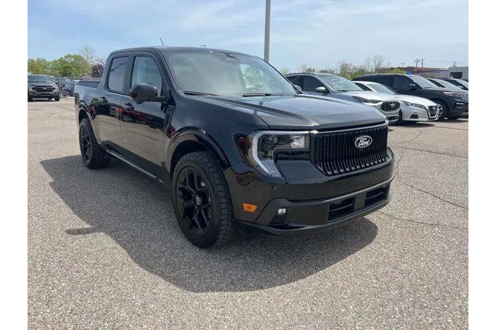 $38510 : Ford Maverick 2025 AWD Lobo image 3