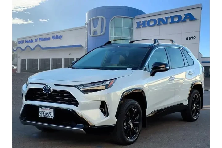 $33955 : Toyota RAV4 Hybrid 2023 AWD image 1