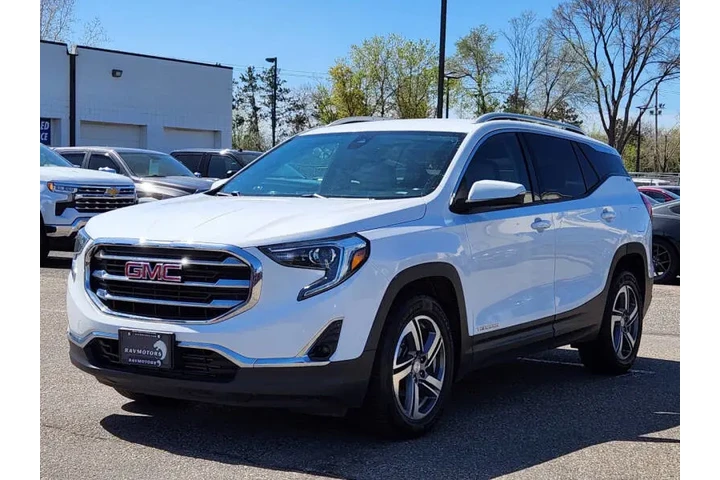 $18975 : 2020 GMC Terrain SLT image 8