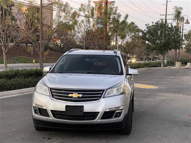 $8650 : 2016 Chevy Traverse image 2