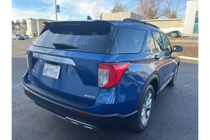 $29925 : Ford Explorer 2022 AWD XLT 4 image 6